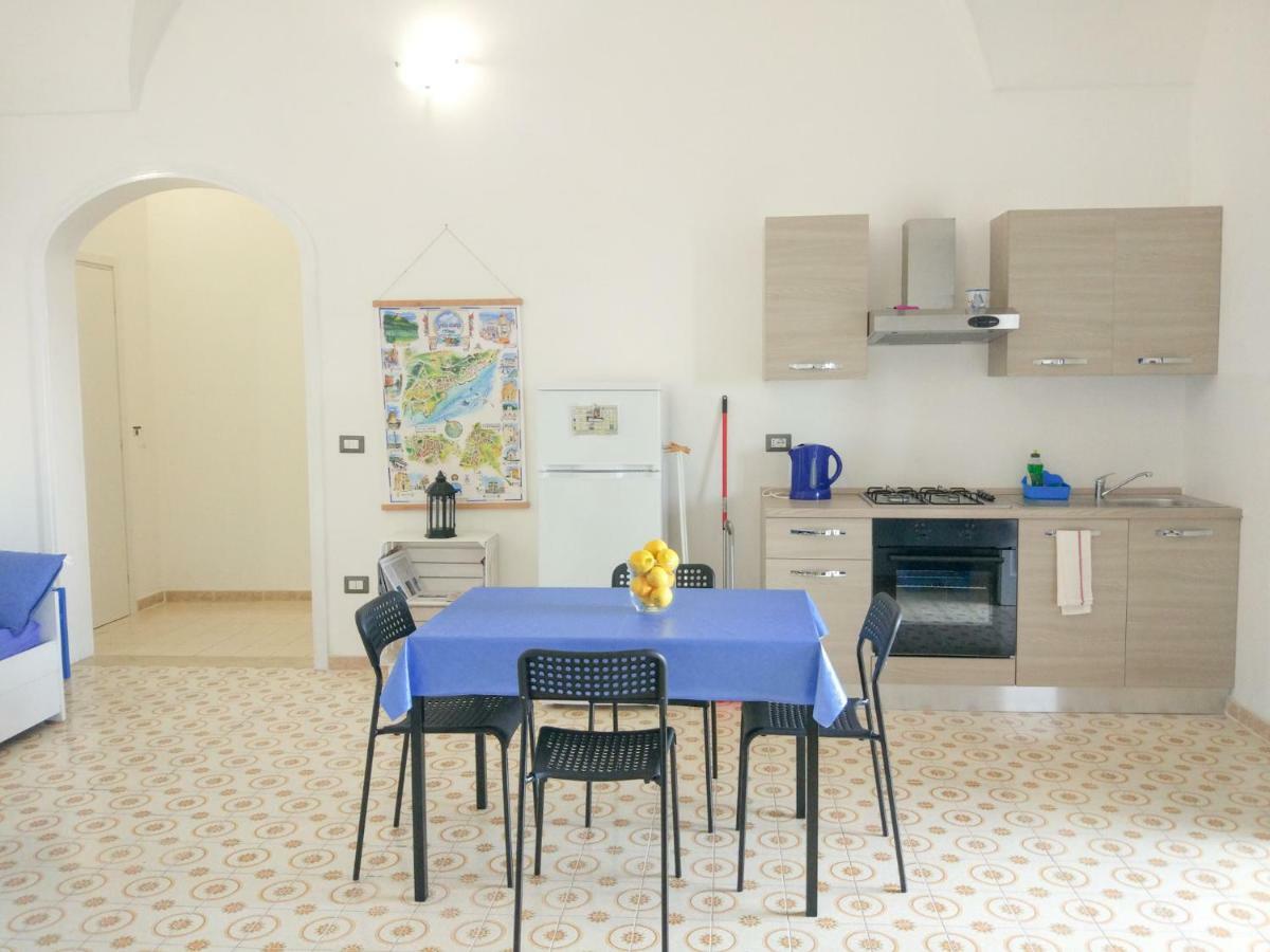 Villa Alda - Bilocali Vista Mare Santa Cesarea Terme Exteriör bild