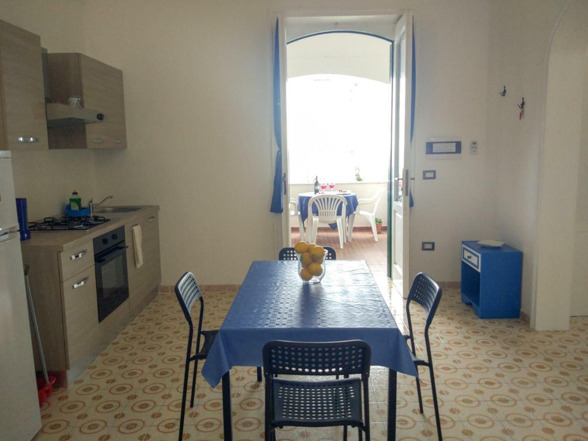 Villa Alda - Bilocali Vista Mare Santa Cesarea Terme Exteriör bild