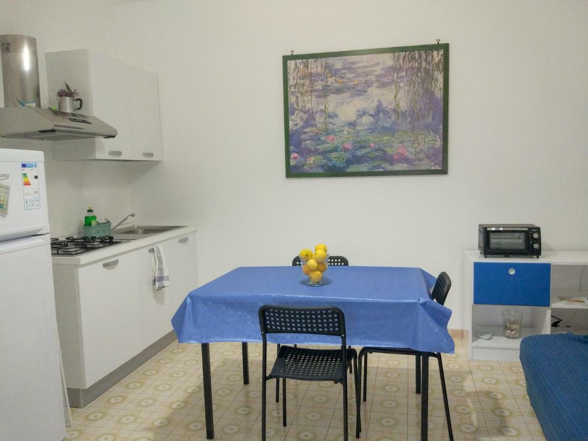 Villa Alda - Bilocali Vista Mare Santa Cesarea Terme Exteriör bild