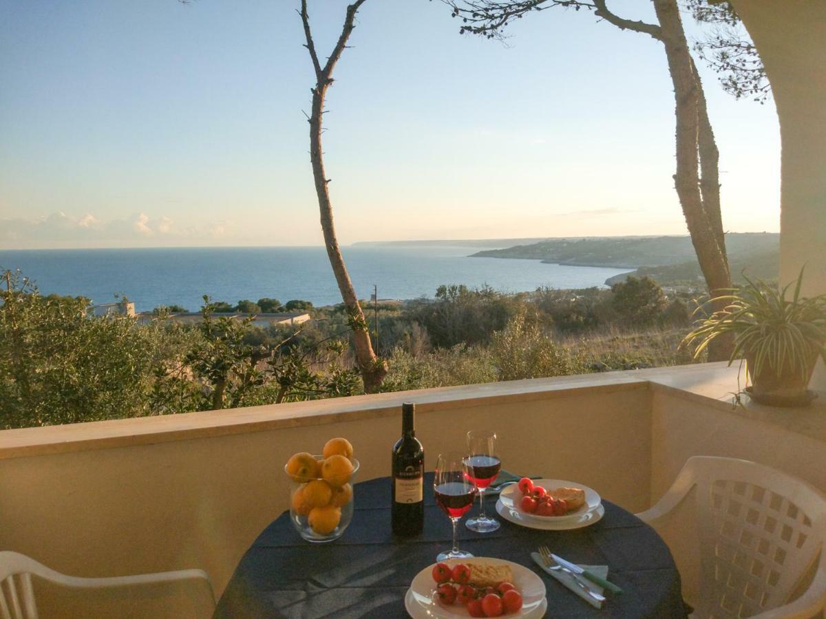 Villa Alda - Bilocali Vista Mare Santa Cesarea Terme Exteriör bild
