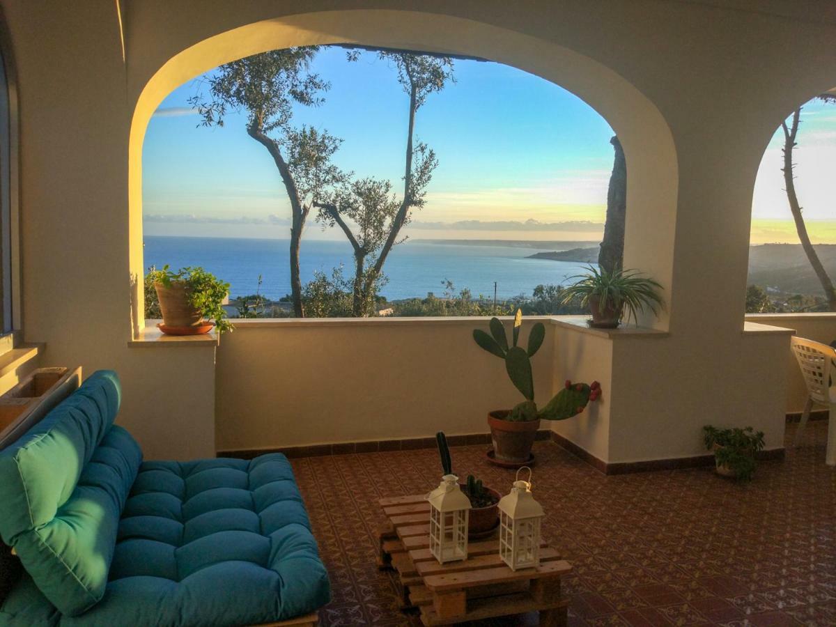 Villa Alda - Bilocali Vista Mare Santa Cesarea Terme Exteriör bild