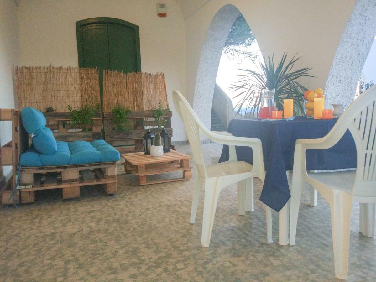 Villa Alda - Bilocali Vista Mare Santa Cesarea Terme Exteriör bild